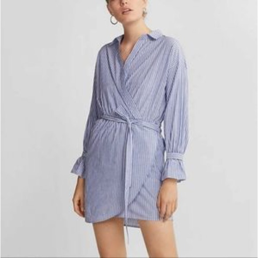 Express Blue & White Striped Poplin Bell Sleeve Wrap Shirt Dress Women's Large
